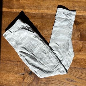 White camo cargo pants! Size two